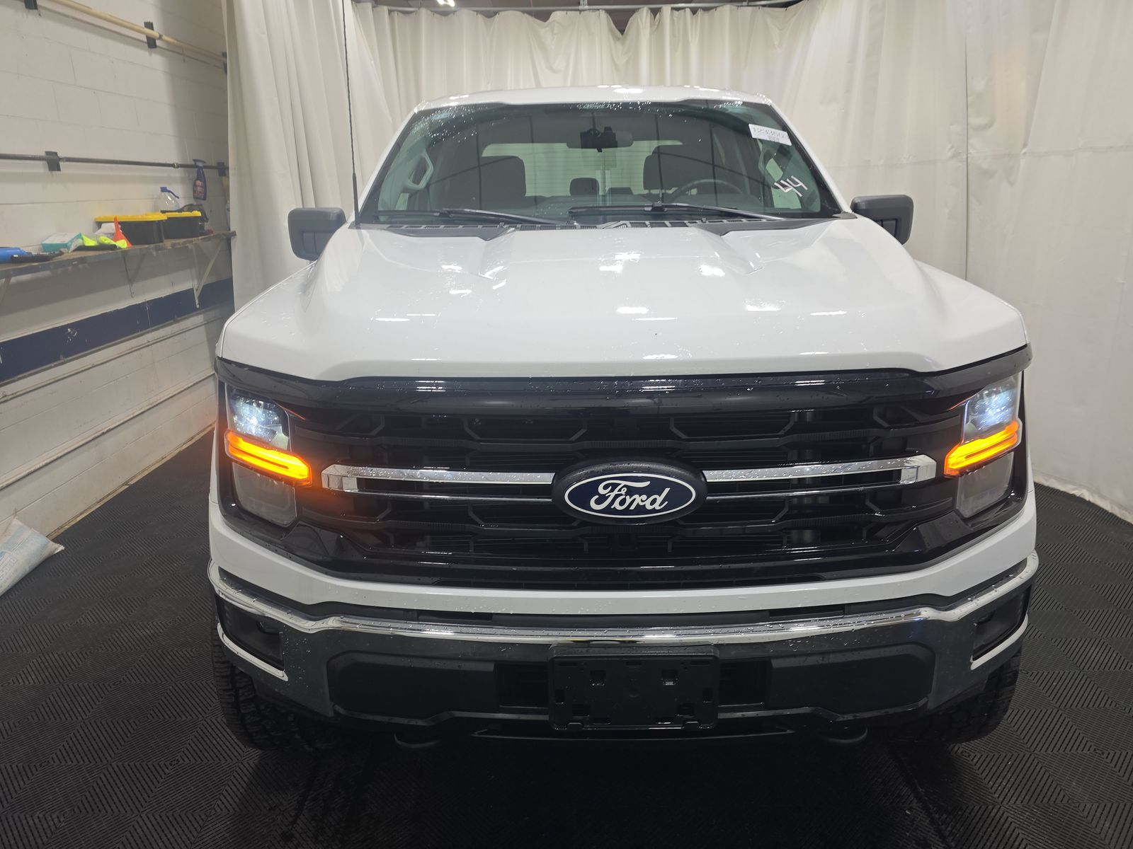 2025 Ford F-150 XLT AWD