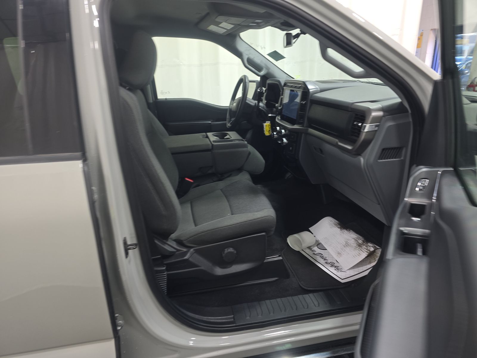 2024 Ford F-150 XLT AWD