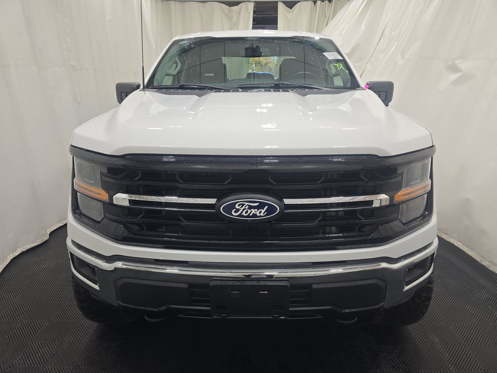 2024 Ford F-150 XLT AWD
