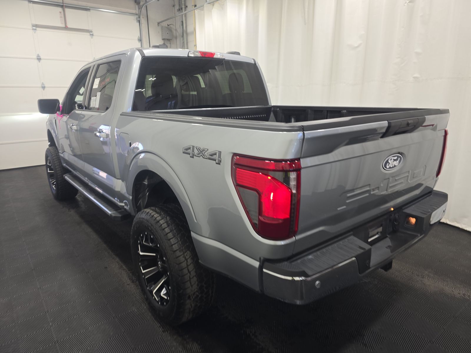 2025 Ford F-150 XLT AWD