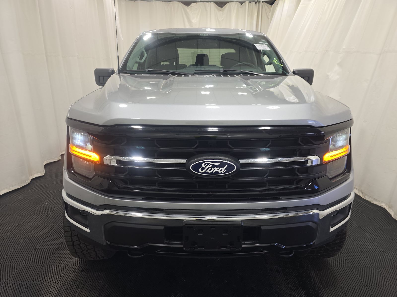 2025 Ford F-150 XLT AWD