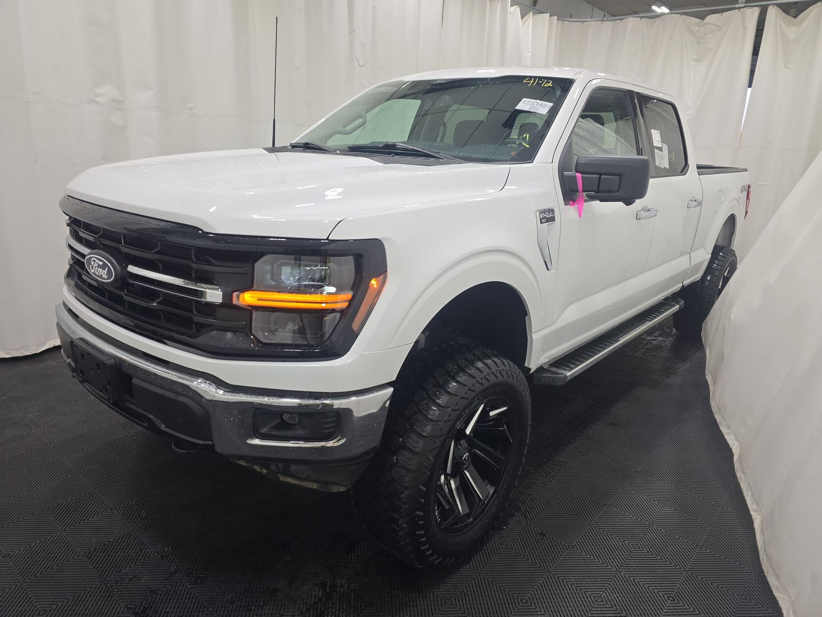 2024 Ford F-150 XLT AWD