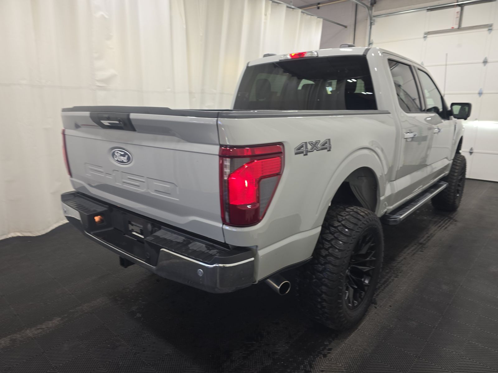2024 Ford F-150 XLT AWD