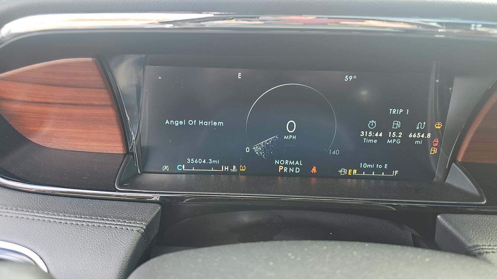 2022 Lincoln Navigator Standard AWD