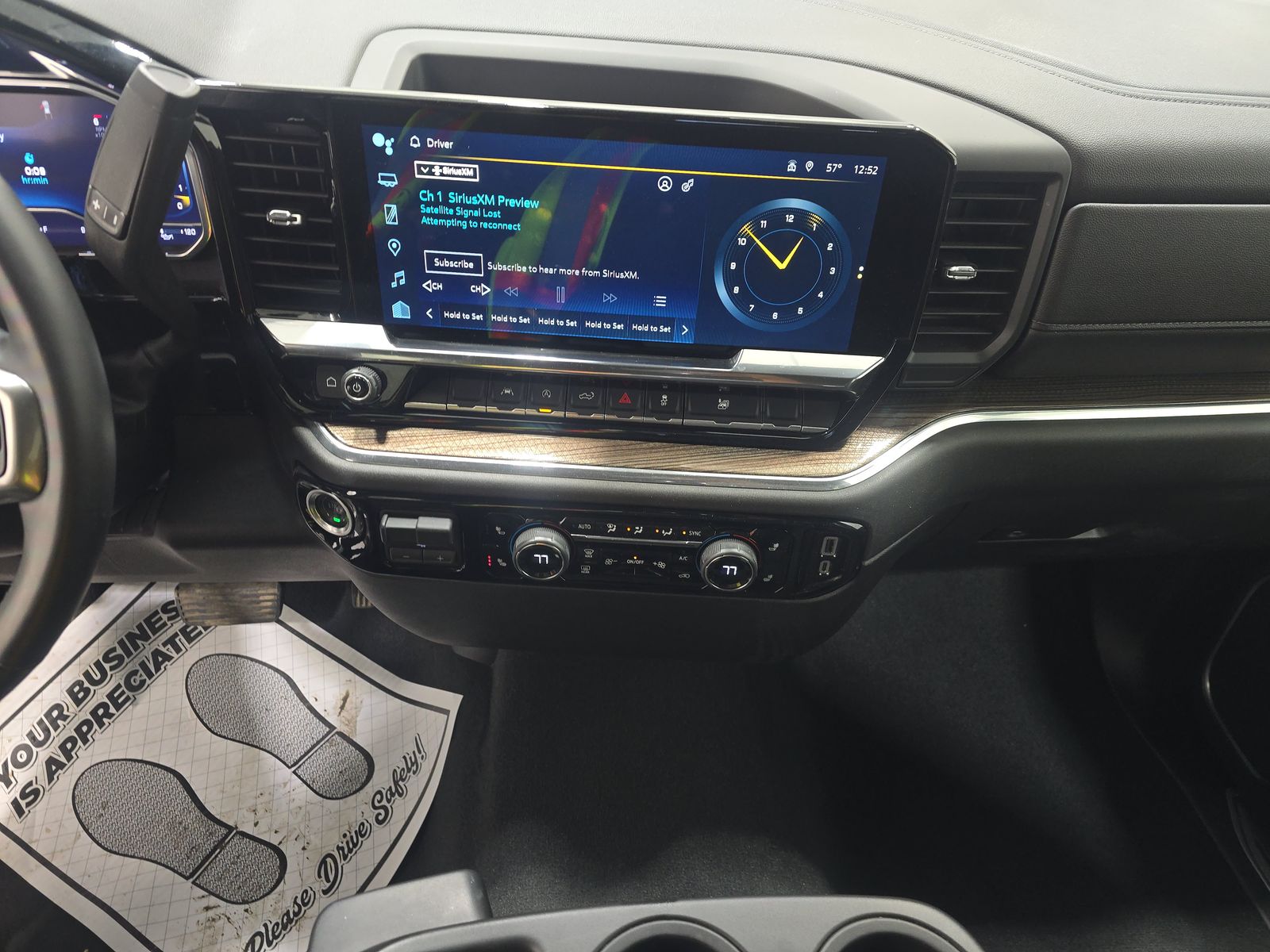 2025 Chevrolet Silverado 1500 LT AWD