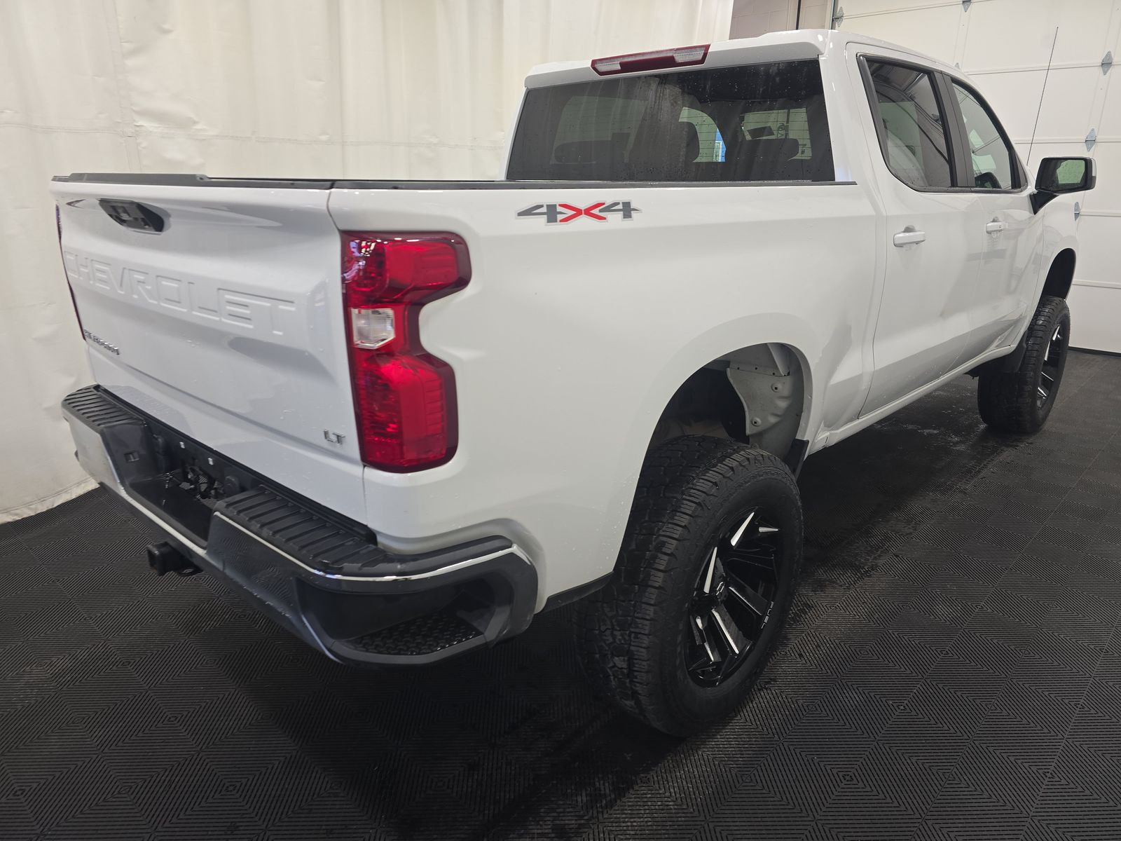 2025 Chevrolet Silverado 1500 LT AWD