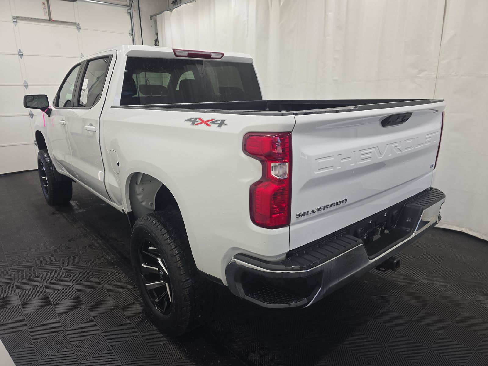 2025 Chevrolet Silverado 1500 LT AWD