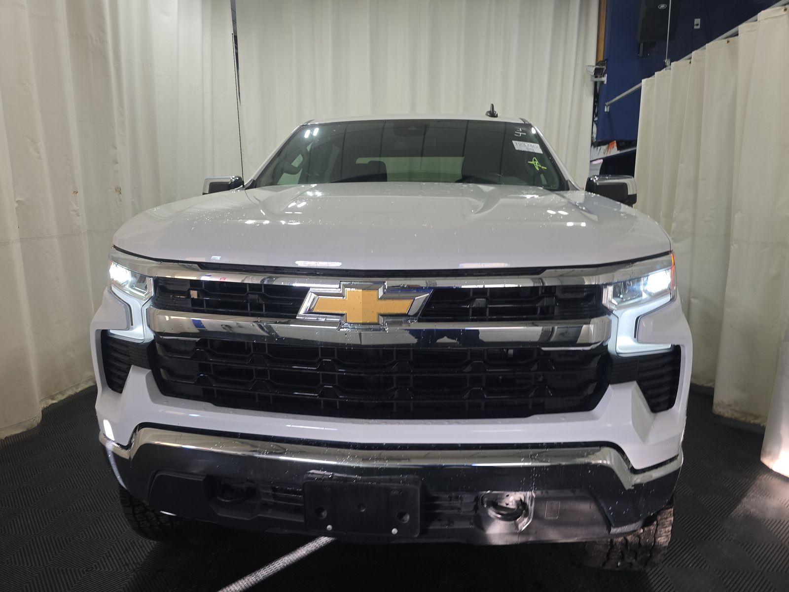2025 Chevrolet Silverado 1500 LT AWD