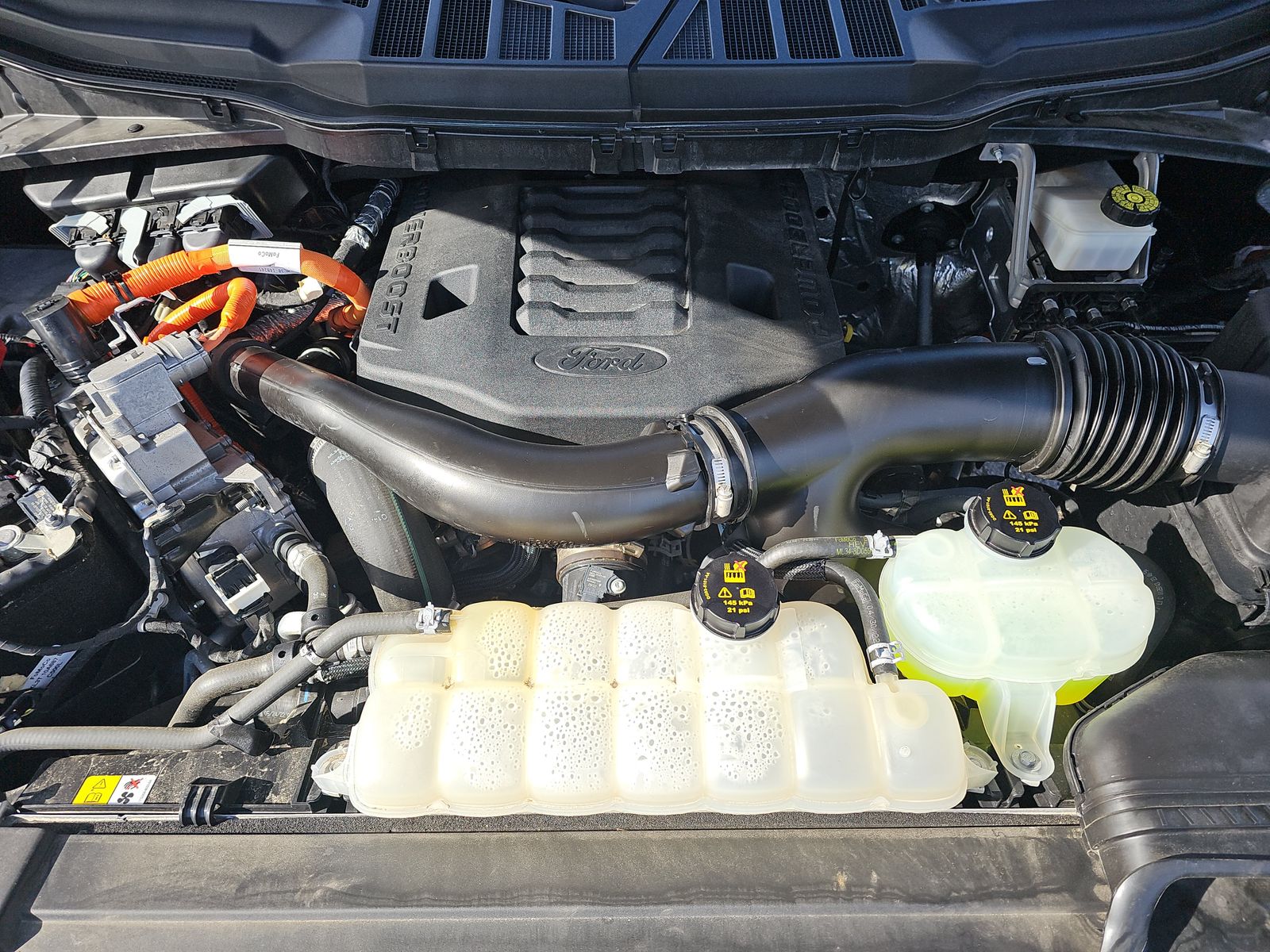 2022 Ford F-150 Hybrid Lariat AWD