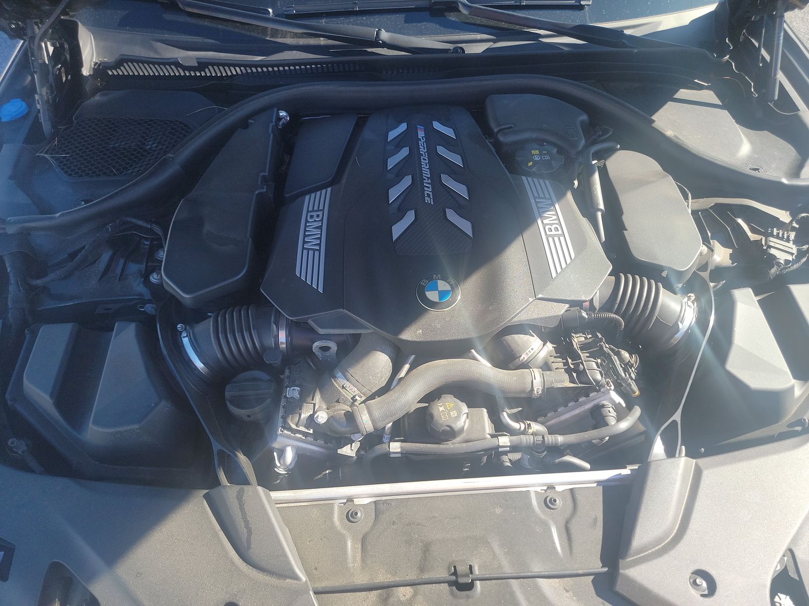 2023 BMW 5 Series M550i xDrive AWD