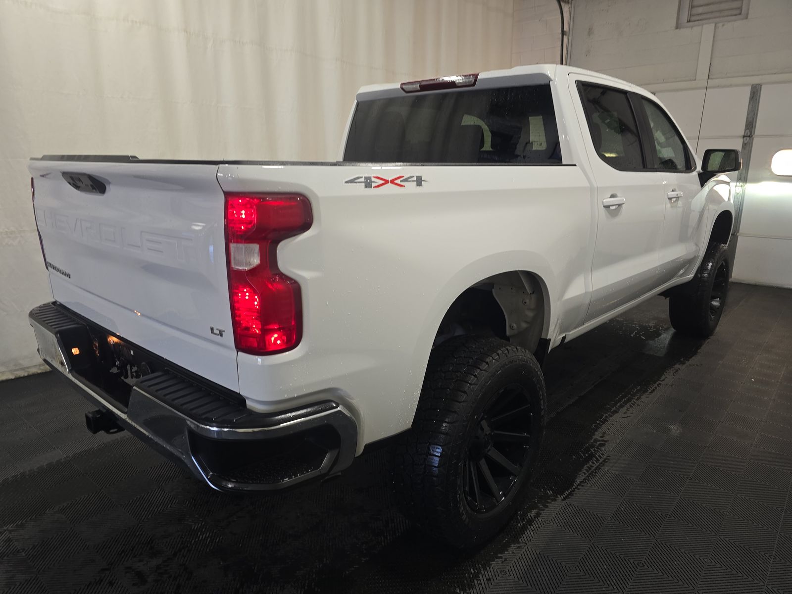 2025 Chevrolet Silverado 1500 LT AWD