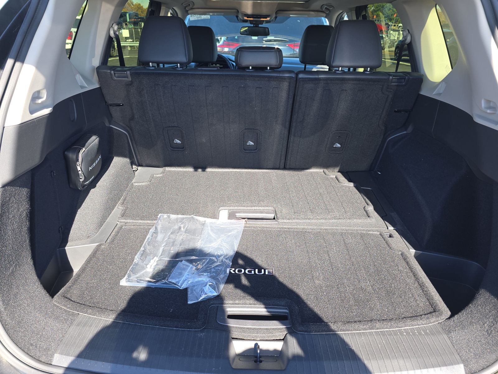 2025 Nissan Rogue SL FWD