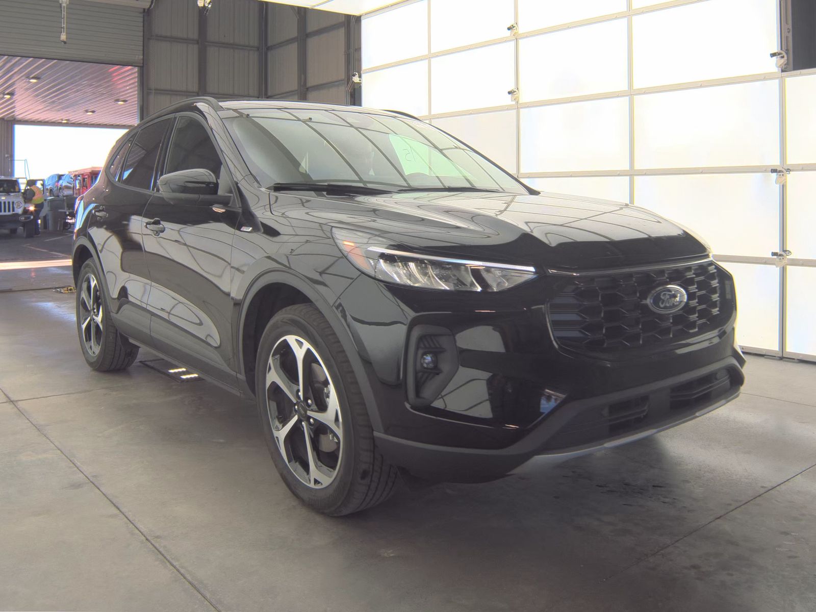 2025 Ford Escape Hybrid ST-Line Elite AWD