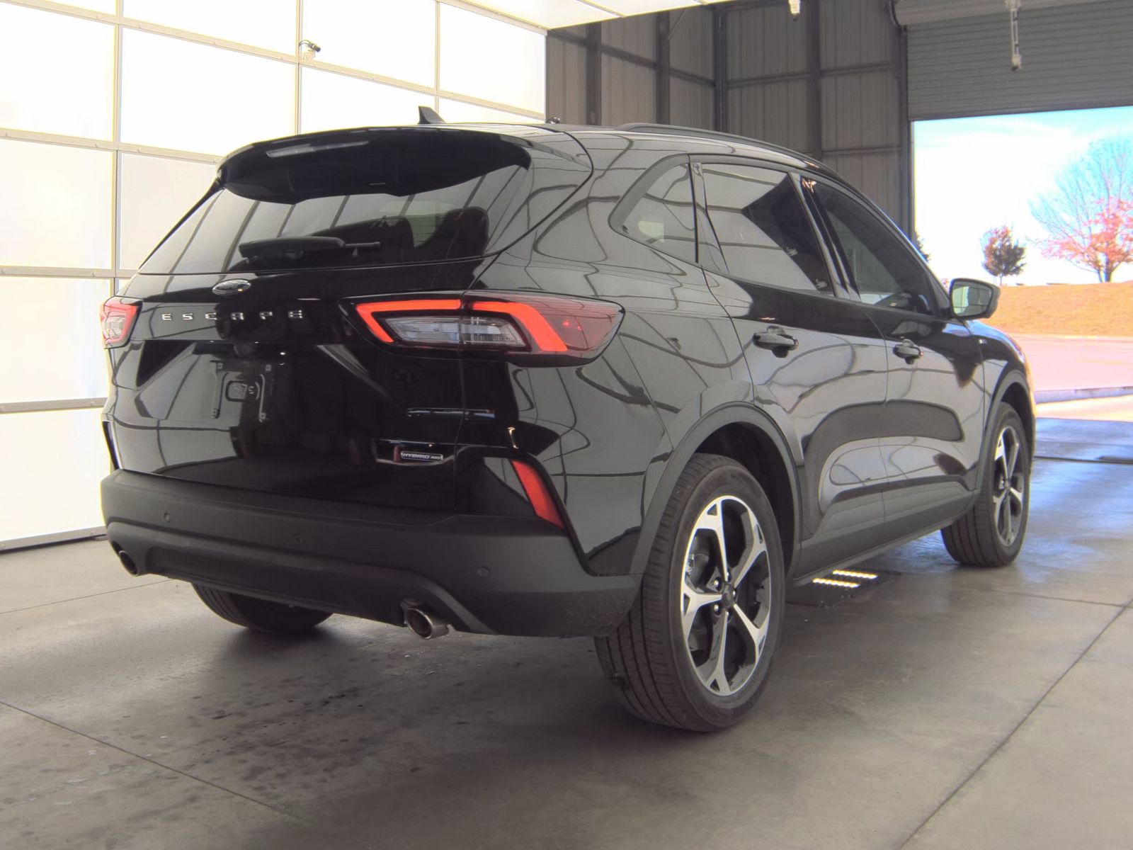 2025 Ford Escape Hybrid ST-Line Elite AWD