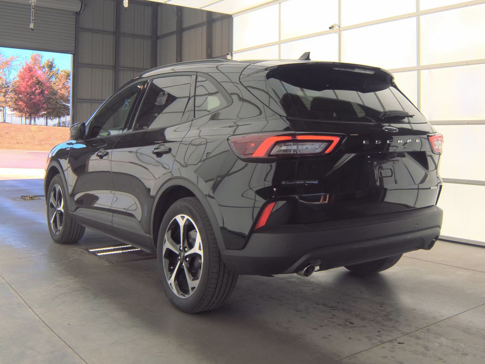 2025 Ford Escape Hybrid ST-Line Elite AWD