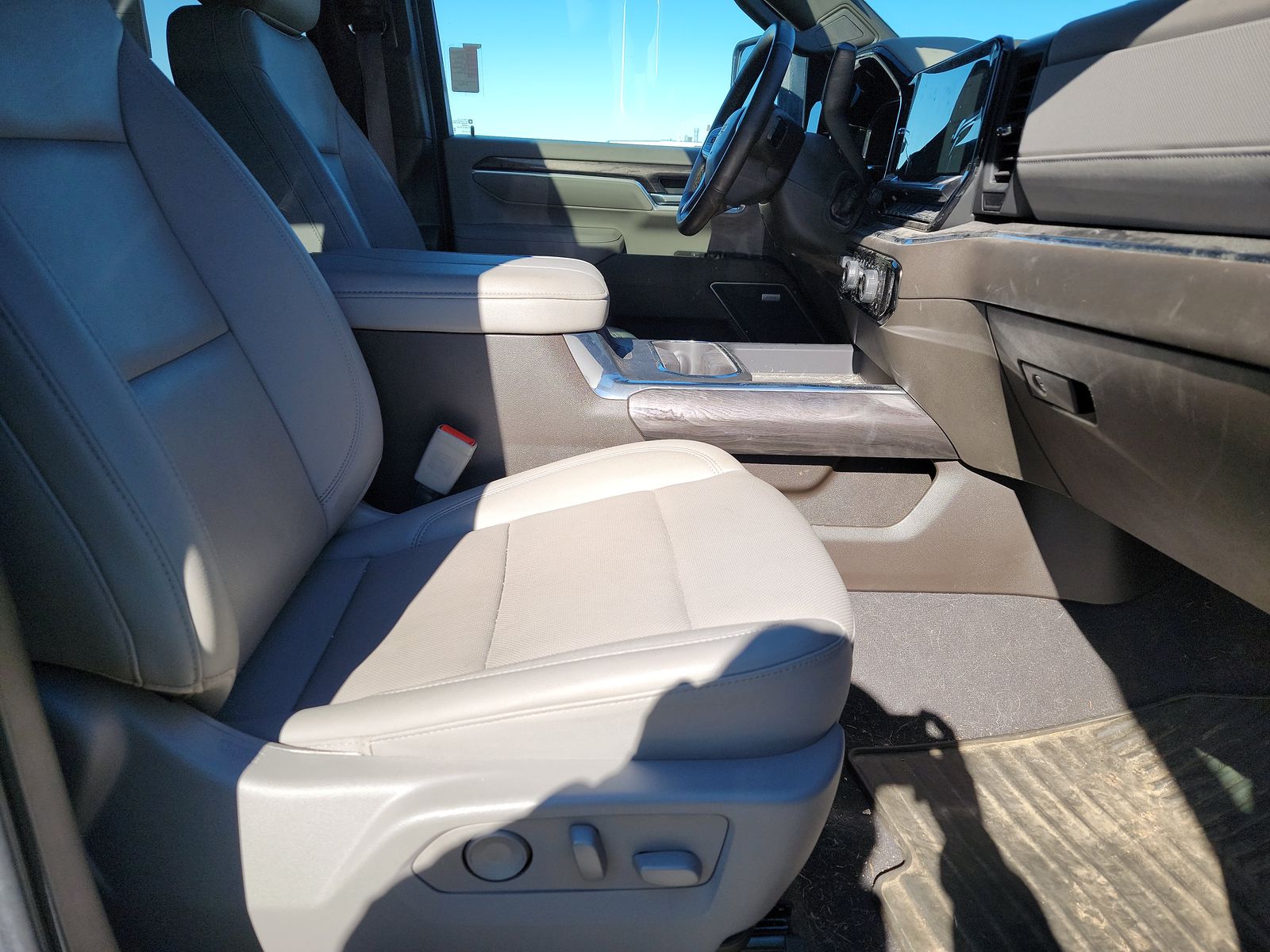 2025 Chevrolet Silverado 3500HD LTZ AWD