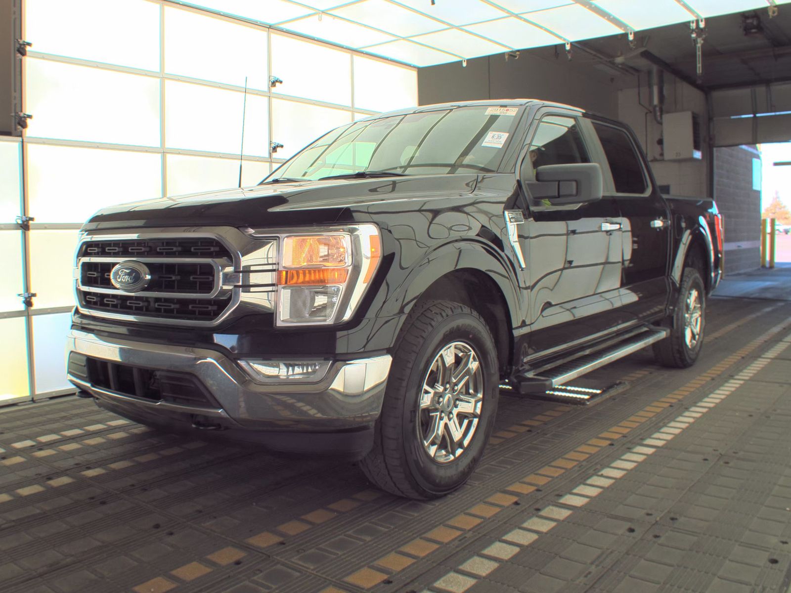 2023 Ford F-150 XLT AWD
