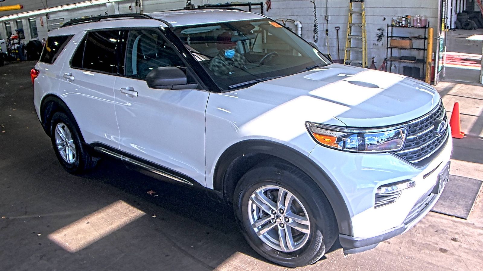 2022 Ford Explorer XLT AWD