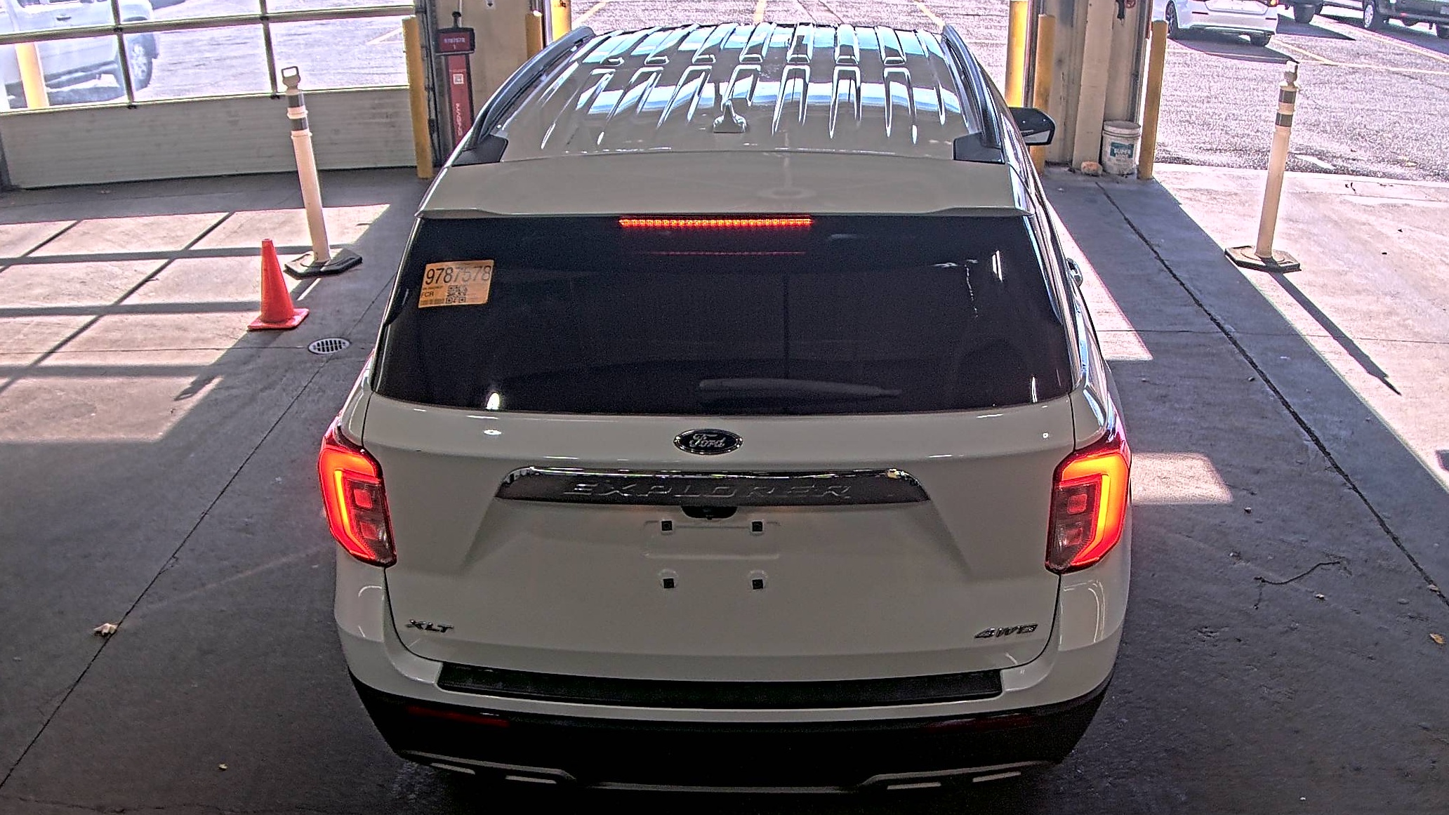 2022 Ford Explorer XLT AWD