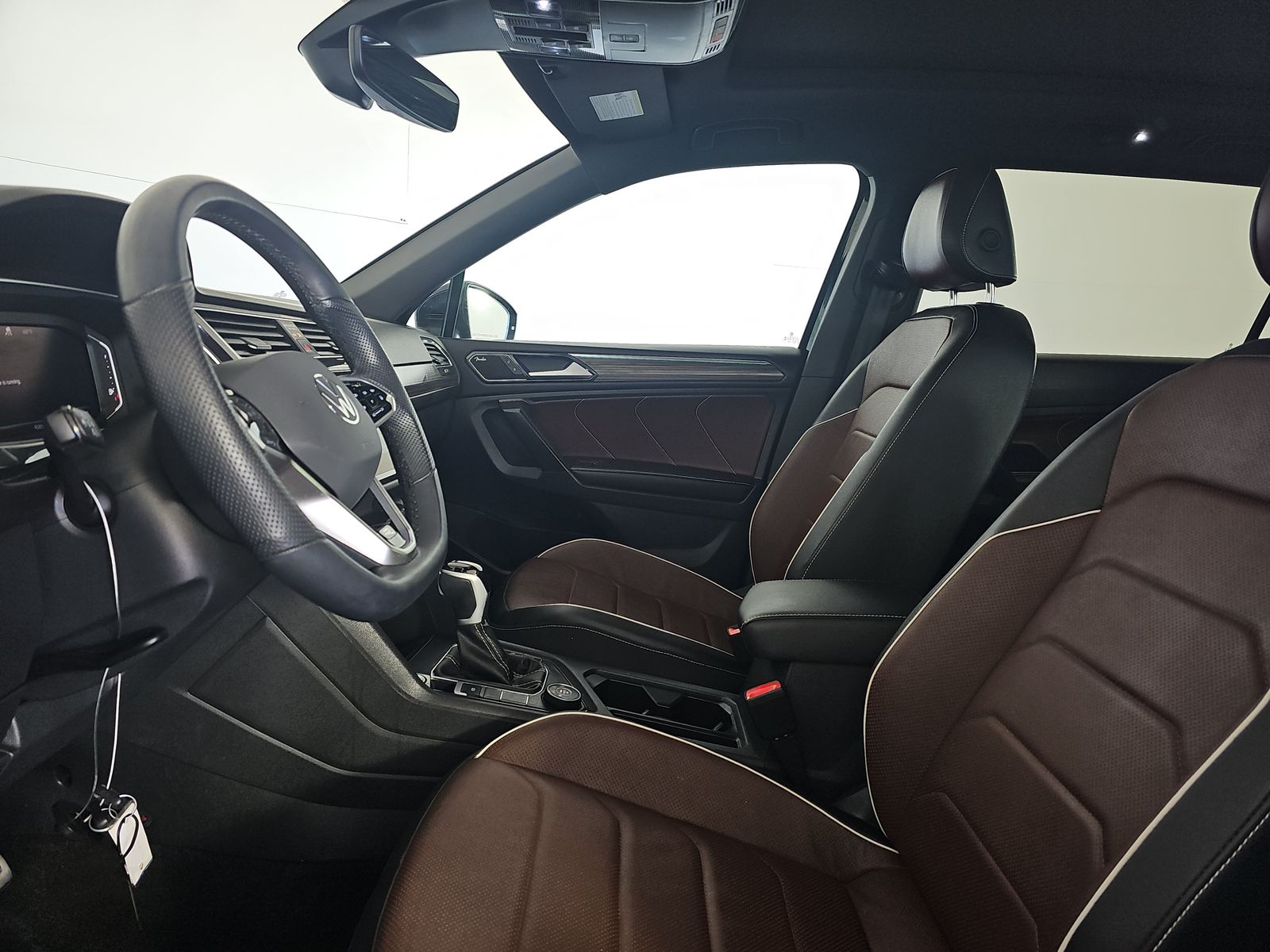 2024 Volkswagen Tiguan 2.0T SEL R-Line AWD