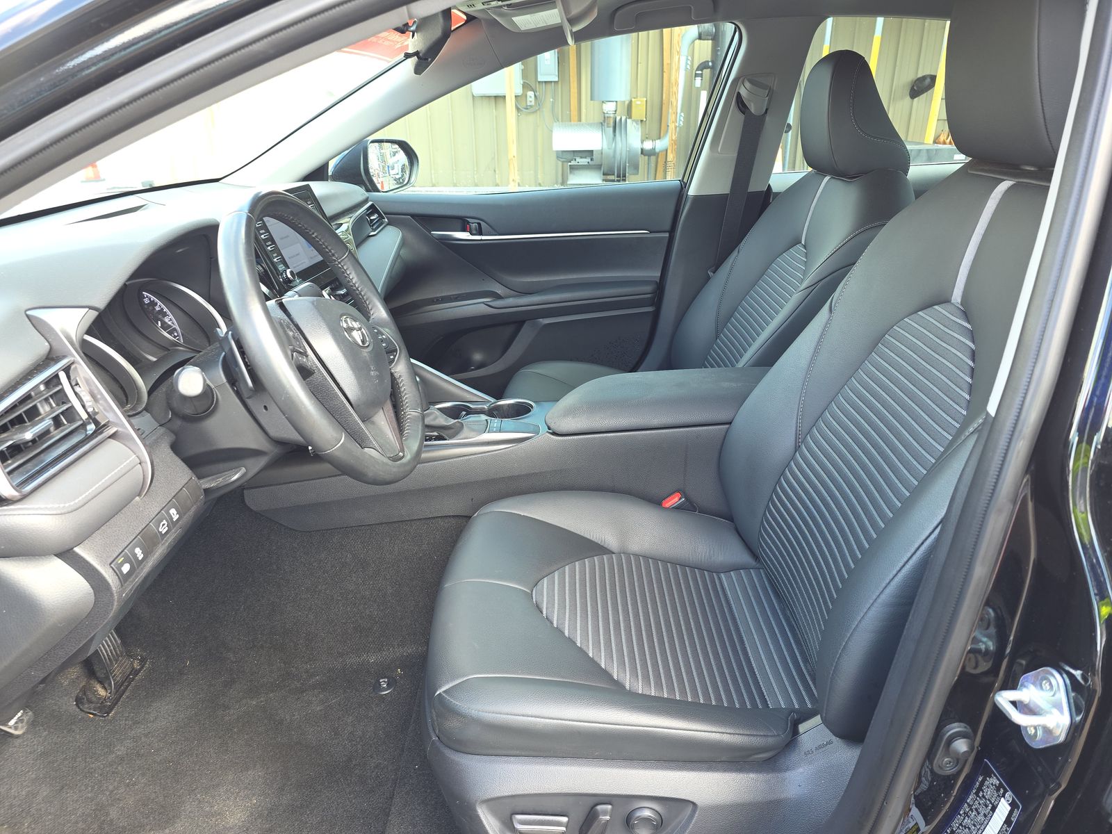 2024 Toyota Camry SE FWD