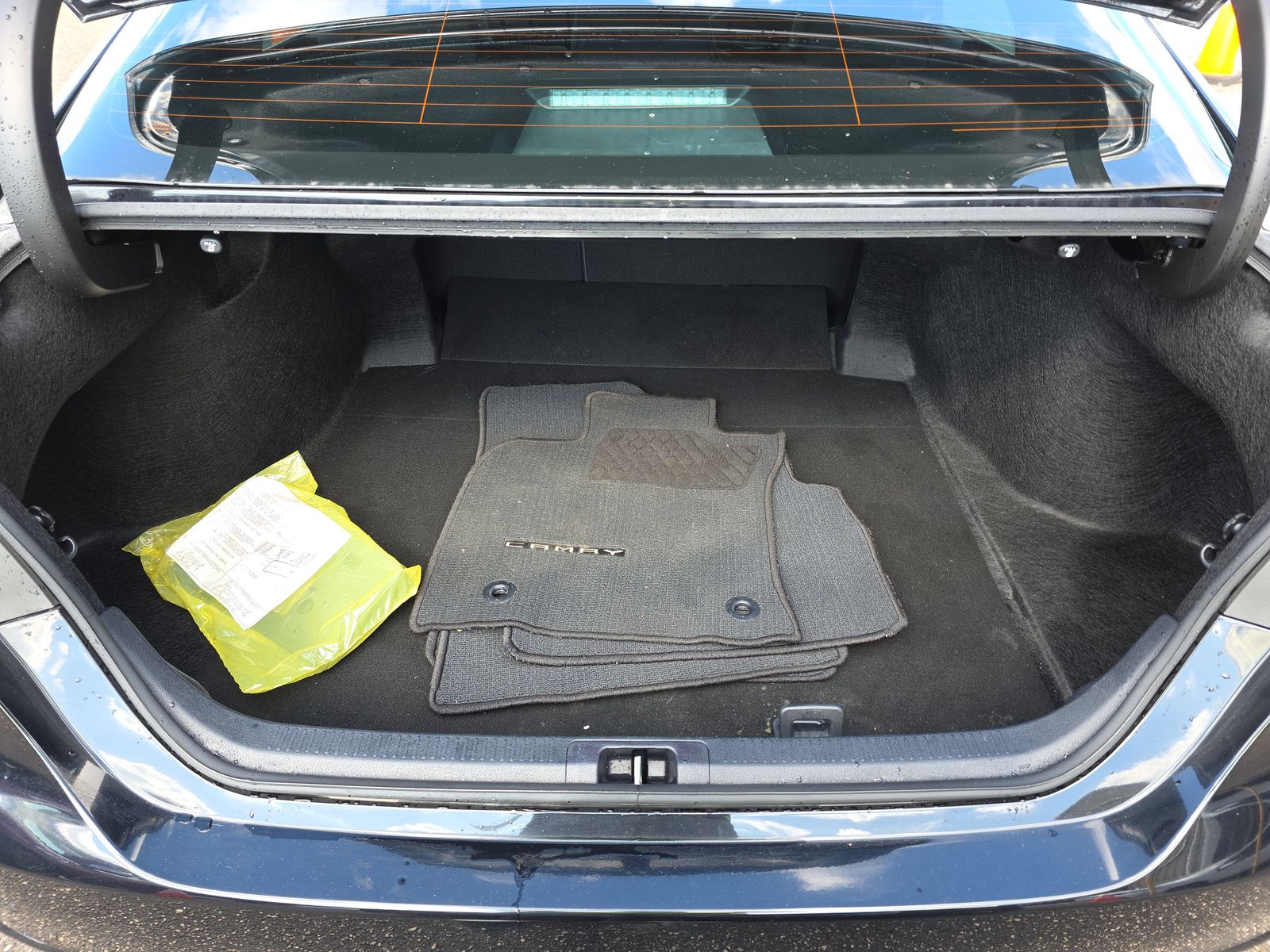 2024 Toyota Camry SE FWD