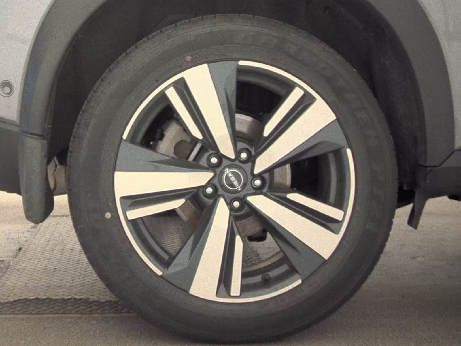 2023 Nissan Rogue SL AWD