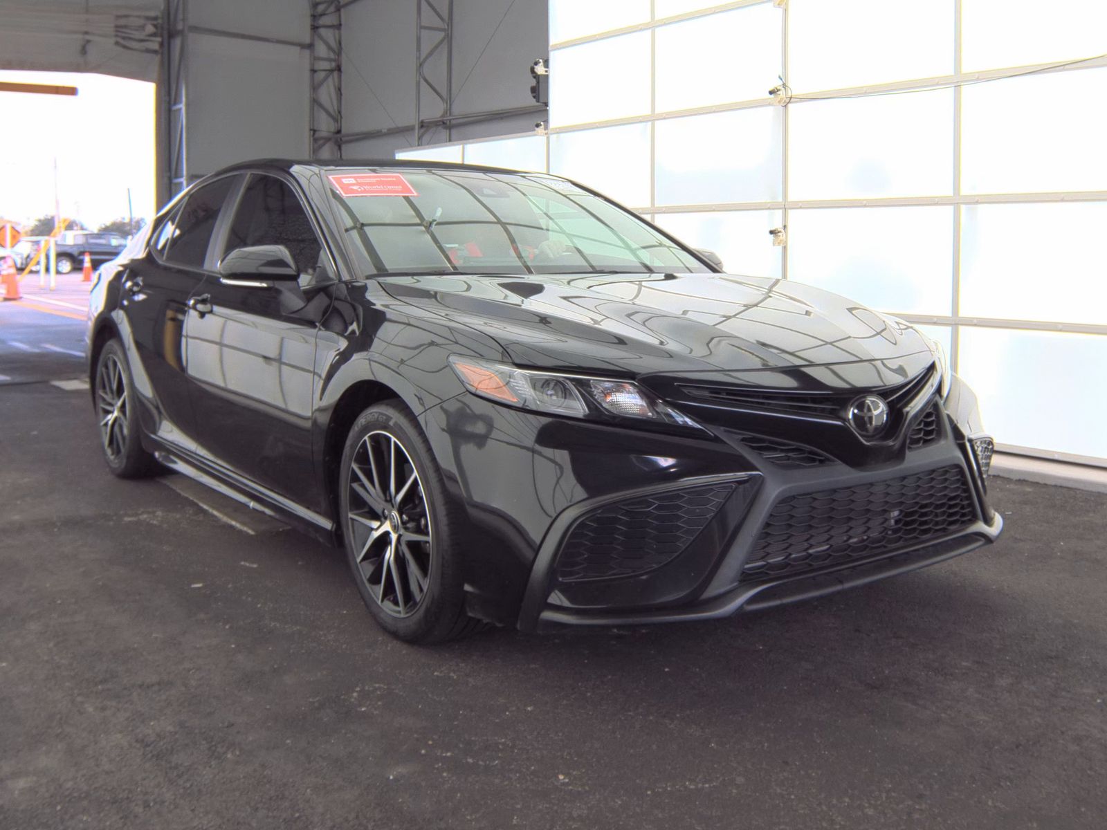 2024 Toyota Camry SE FWD