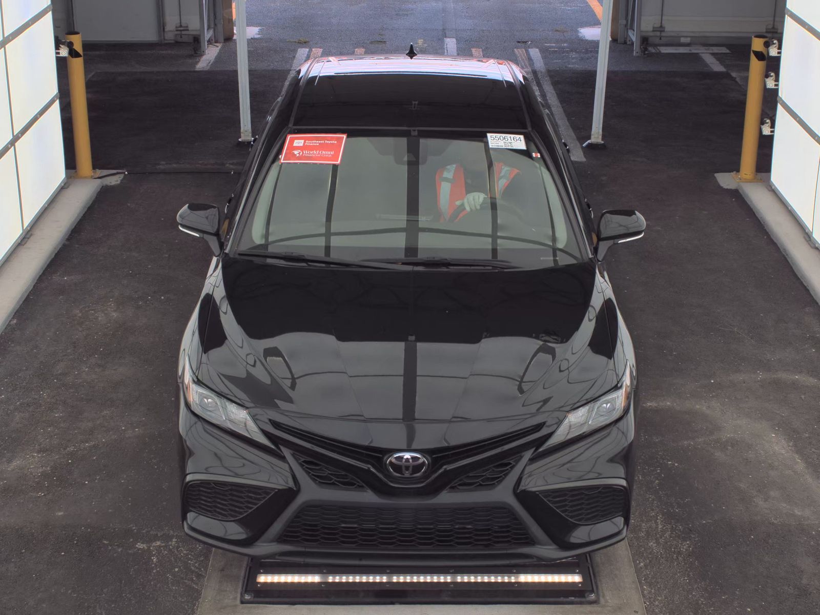 2024 Toyota Camry SE FWD