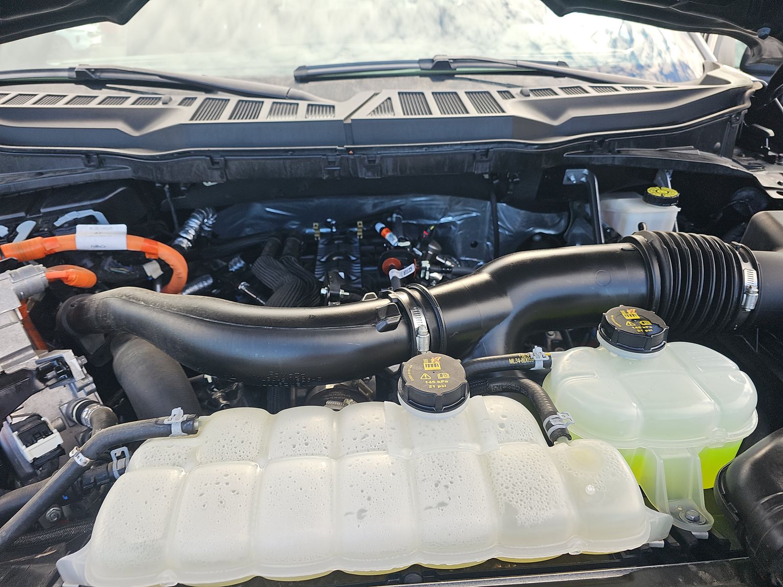 2024 Ford F-150 Hybrid XLT AWD