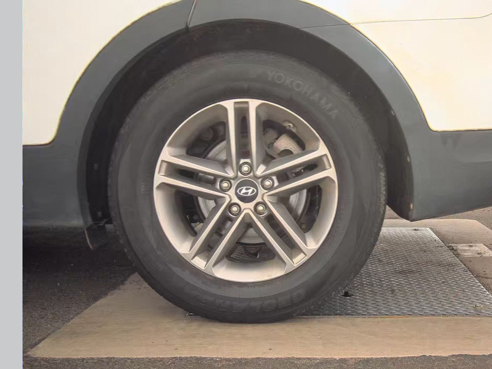 2017 Hyundai Santa Fe Sport Base AWD