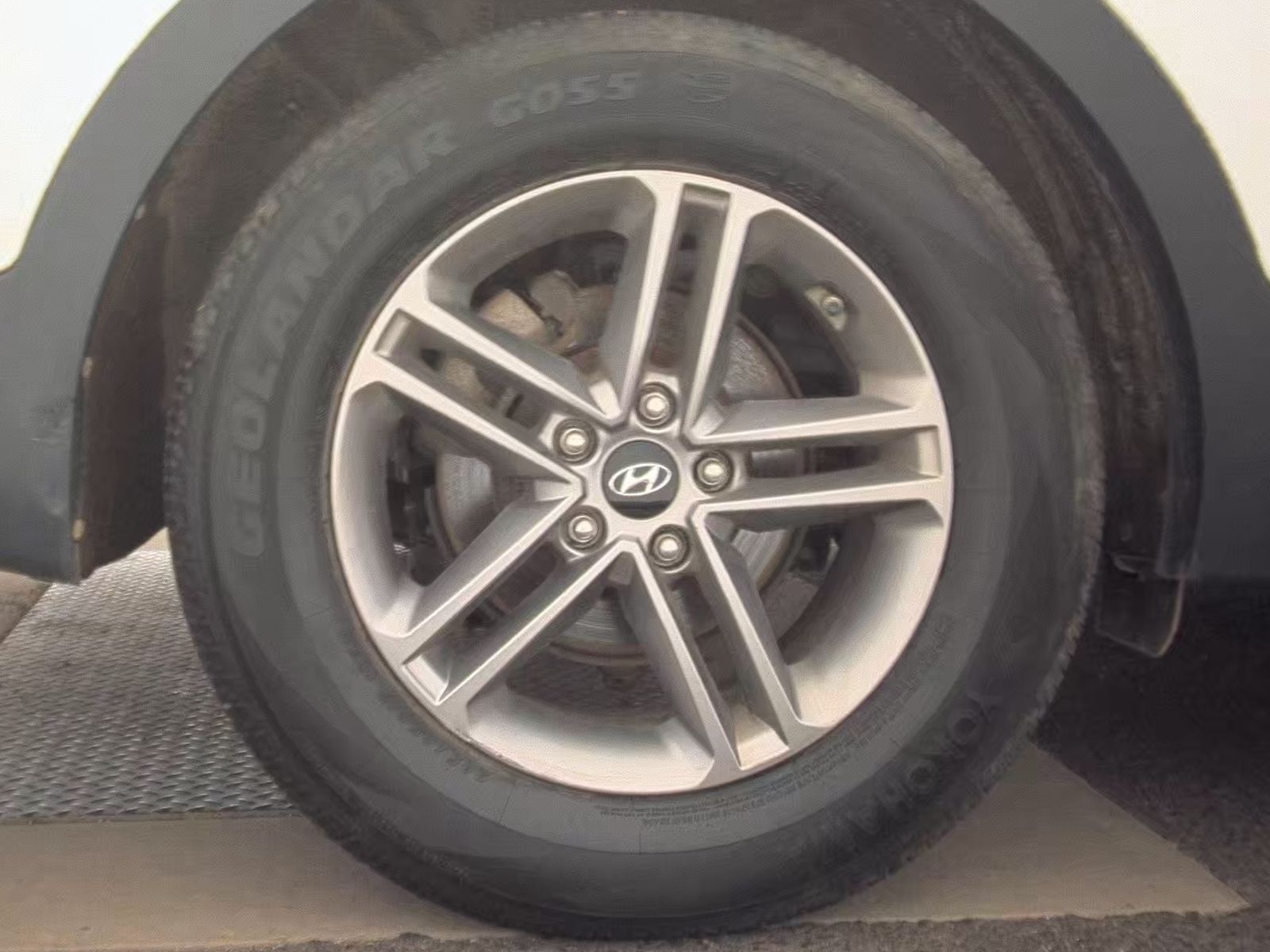 2017 Hyundai Santa Fe Sport Base AWD