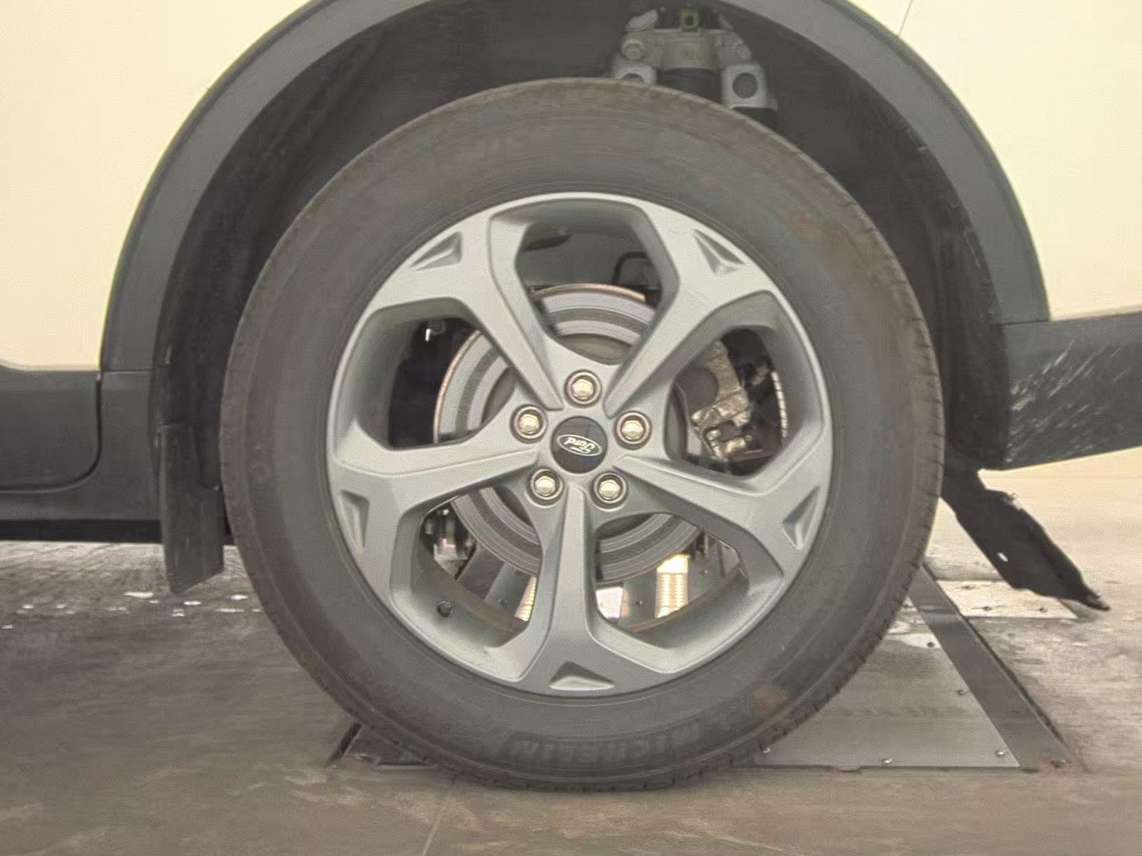 2025 Ford Escape Hybrid ST-Line Elite AWD