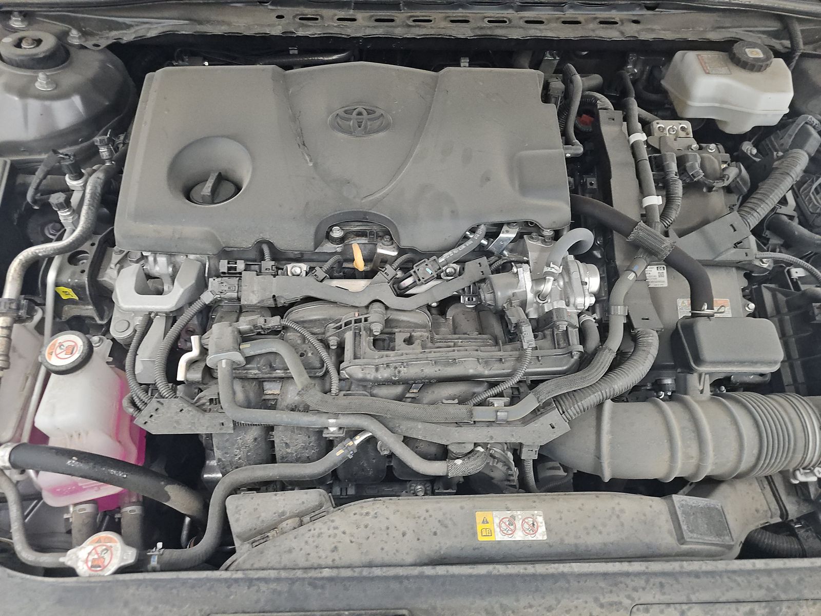 2023 Toyota Camry Hybrid XLE FWD