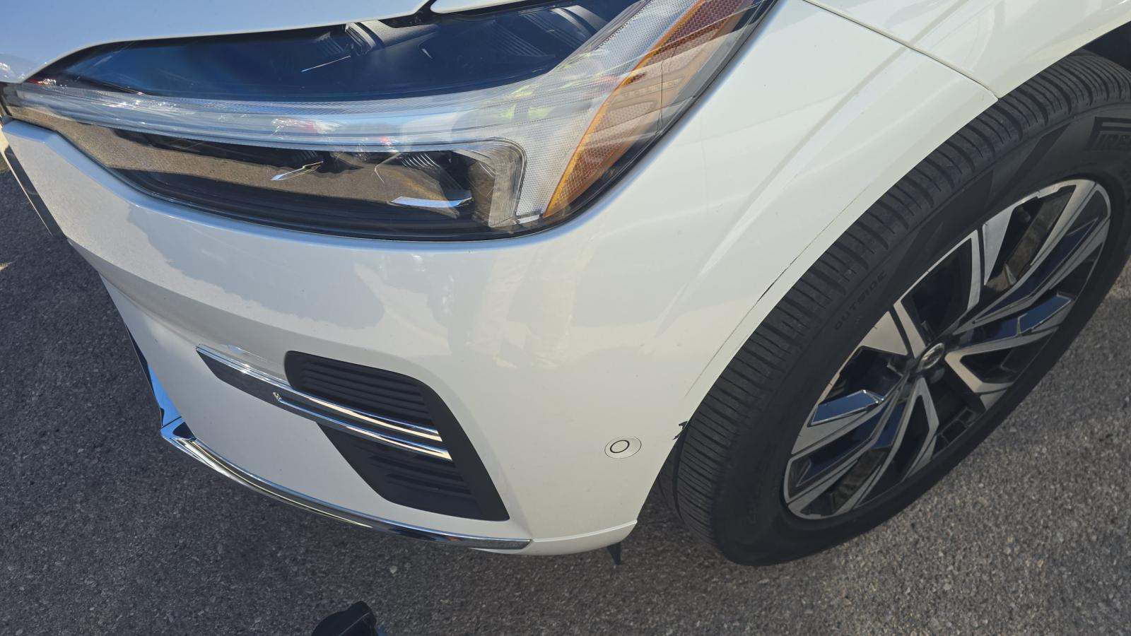 2023 Volvo XC60 B5 Plus AWD