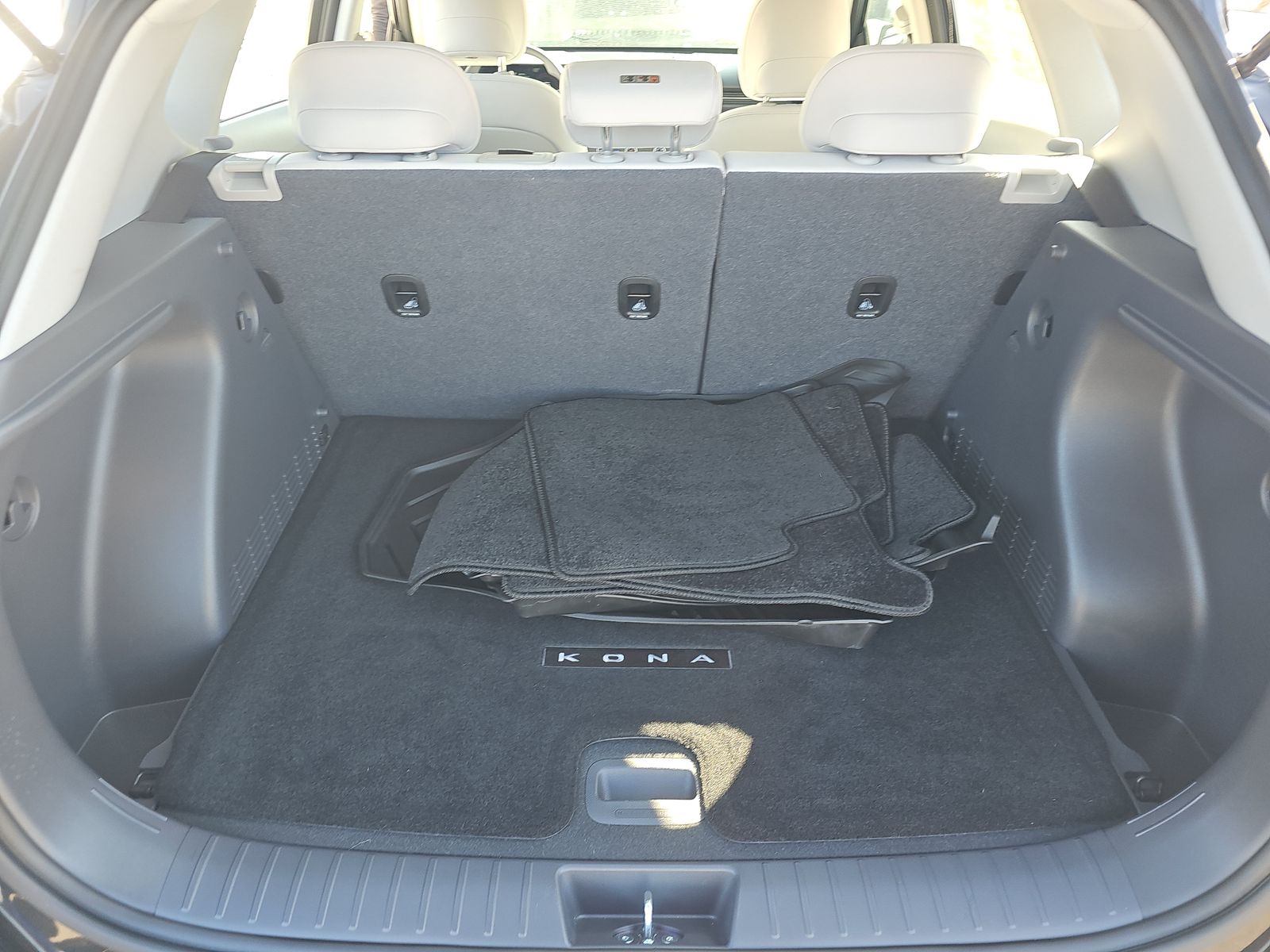 2025 Hyundai Kona SE AWD