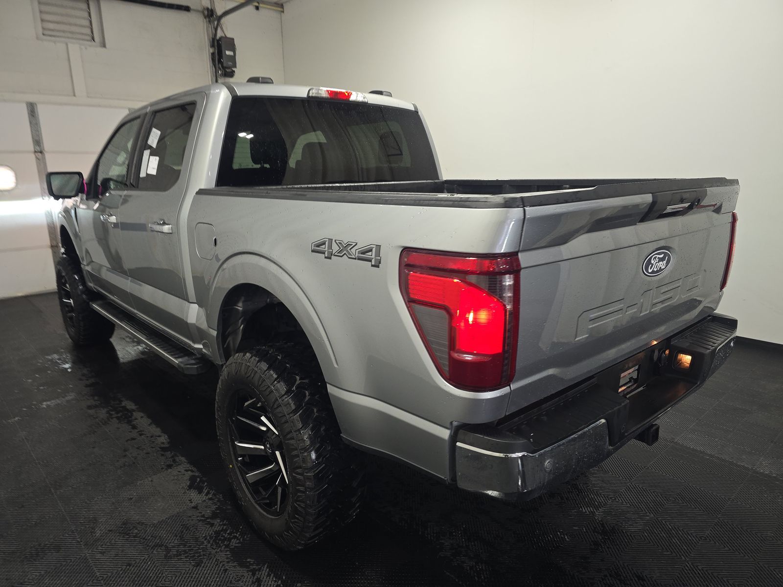 2024 Ford F-150 XLT AWD