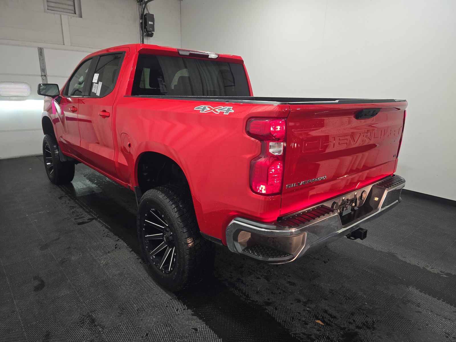 2025 Chevrolet Silverado 1500 LT AWD