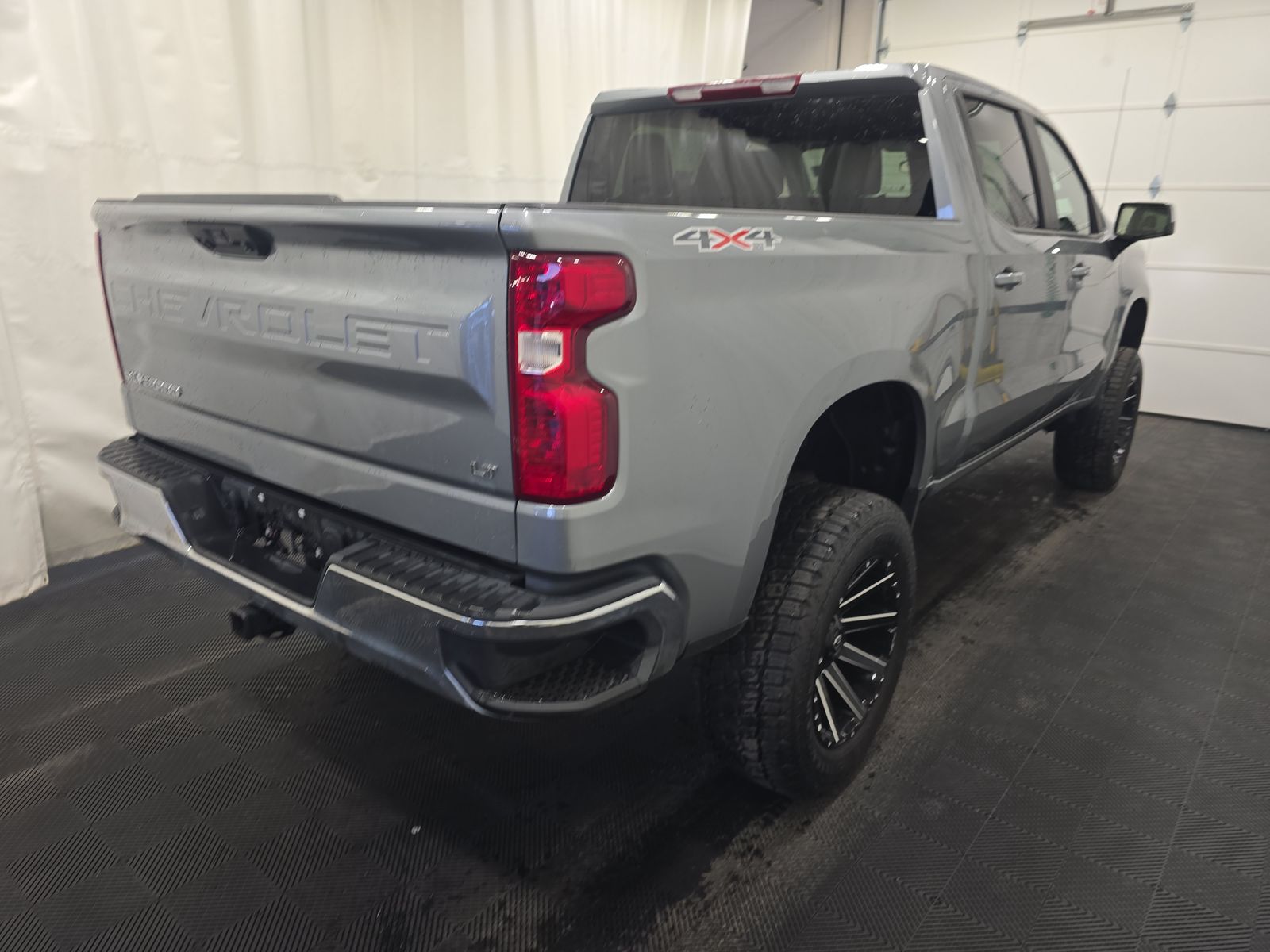2025 Chevrolet Silverado 1500 LT AWD