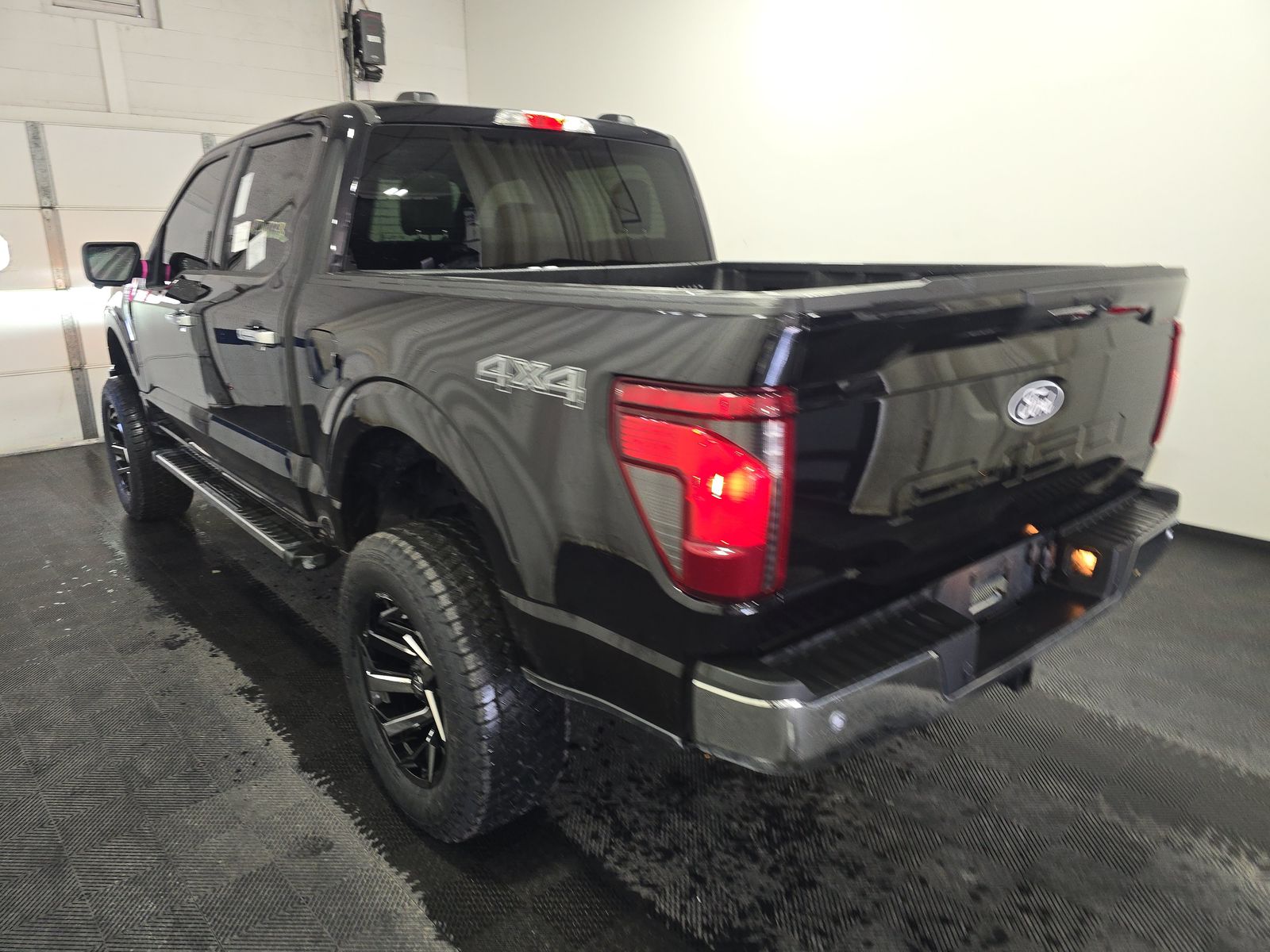 2024 Ford F-150 XLT AWD