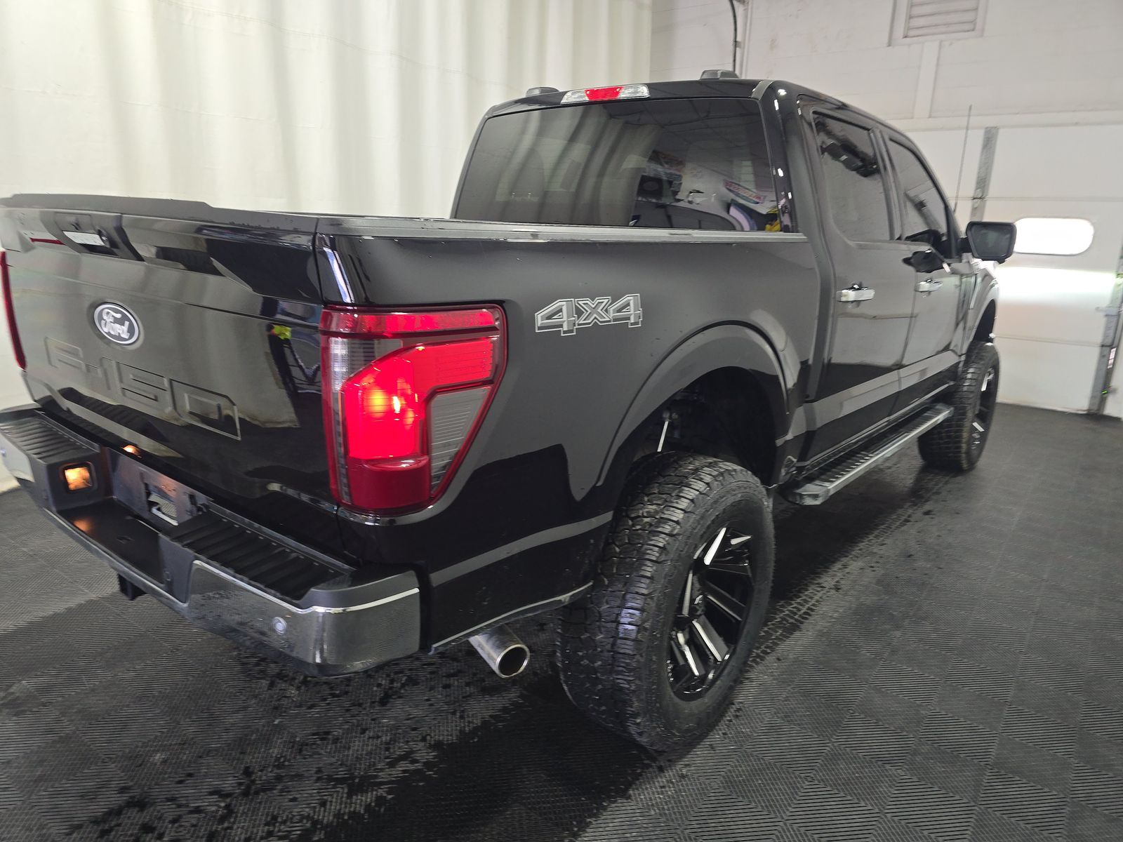 2024 Ford F-150 XLT AWD