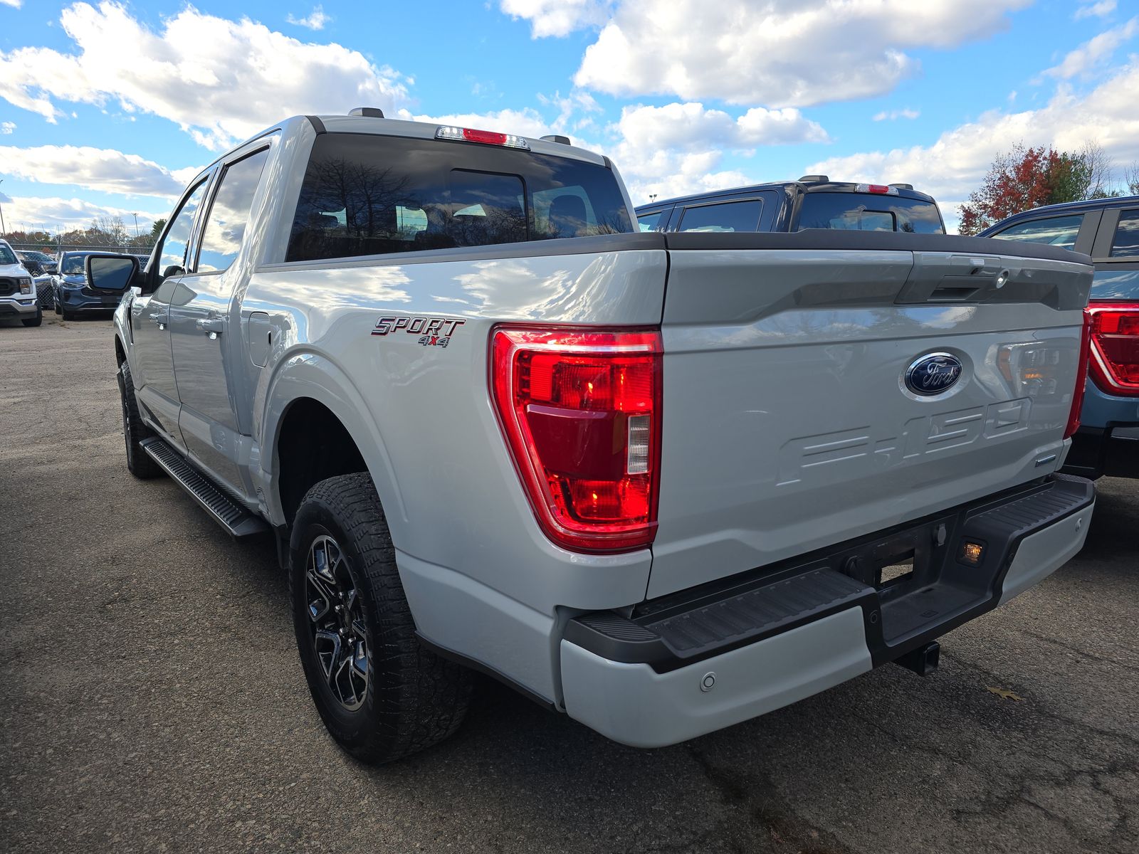 2023 Ford F-150 XLT AWD