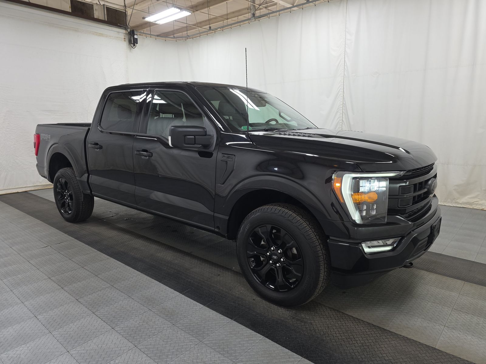 2022 Ford F-150 XLT AWD