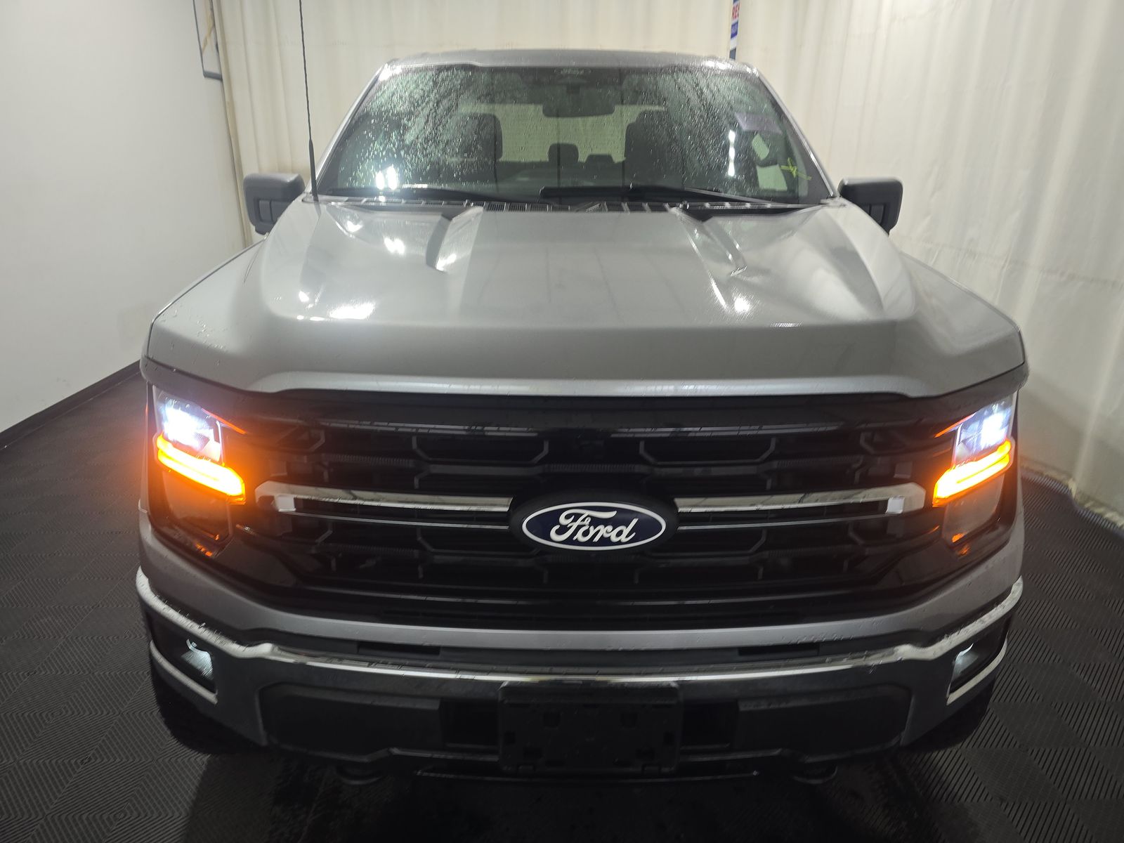 2024 Ford F-150 XLT AWD
