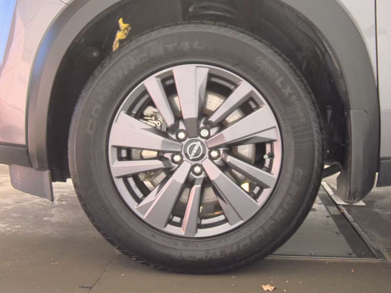 2022 Nissan Pathfinder SV AWD