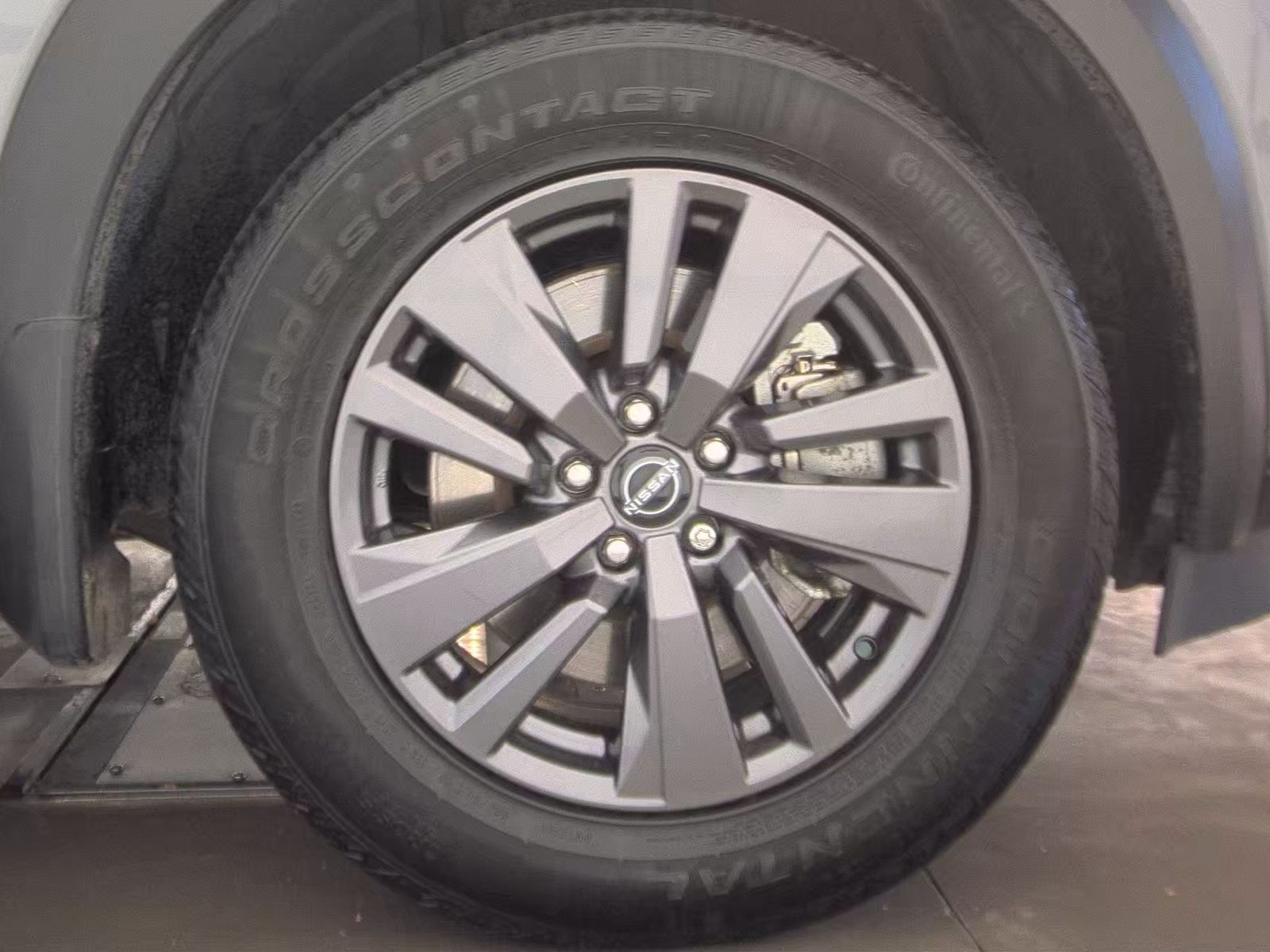 2022 Nissan Pathfinder SV AWD