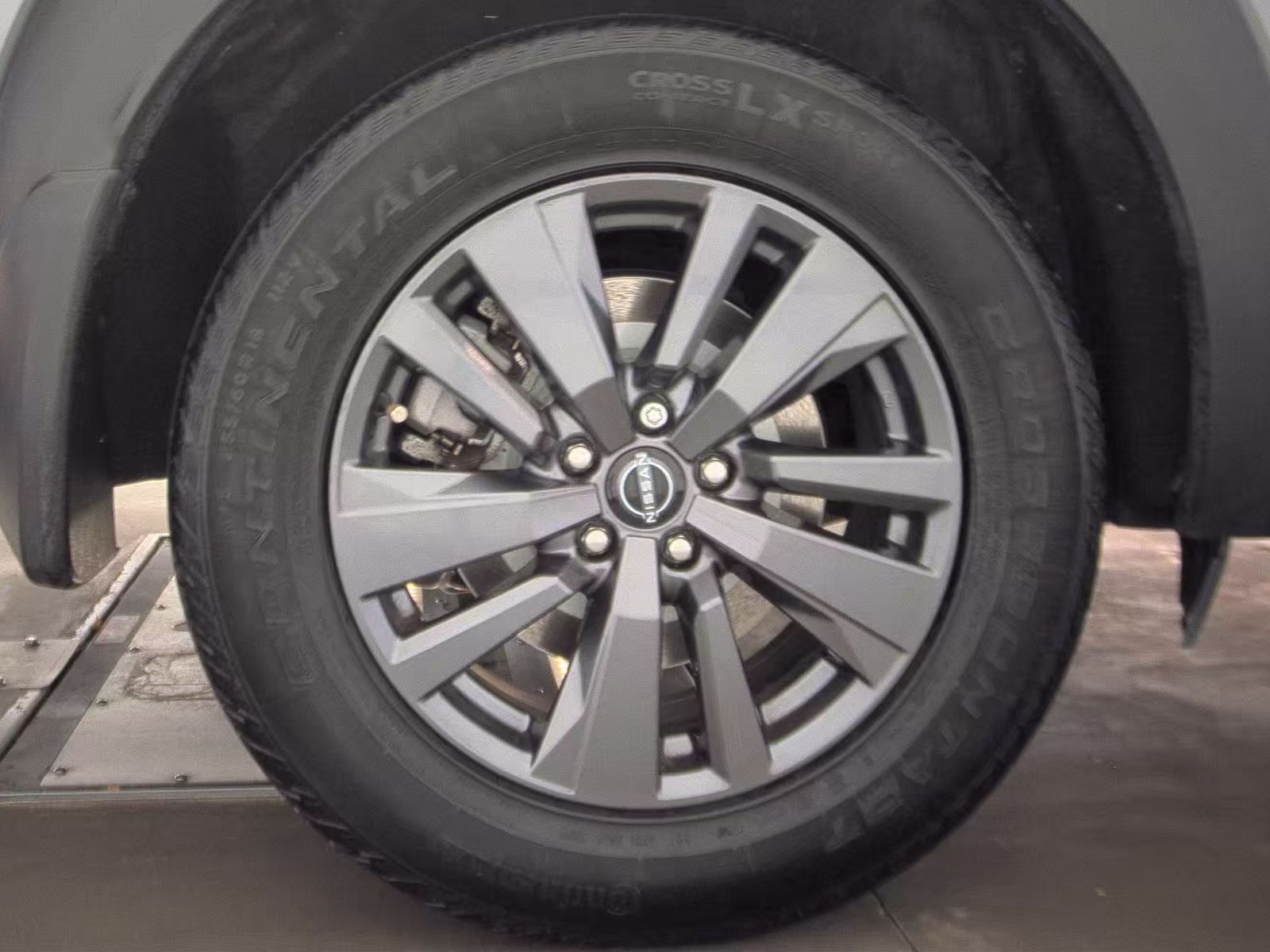 2022 Nissan Pathfinder SV AWD