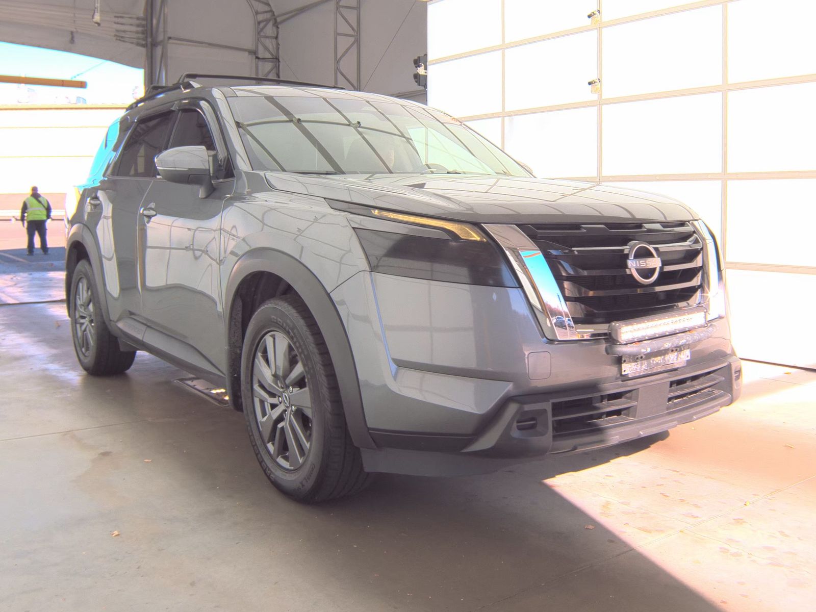 2022 Nissan Pathfinder SV AWD