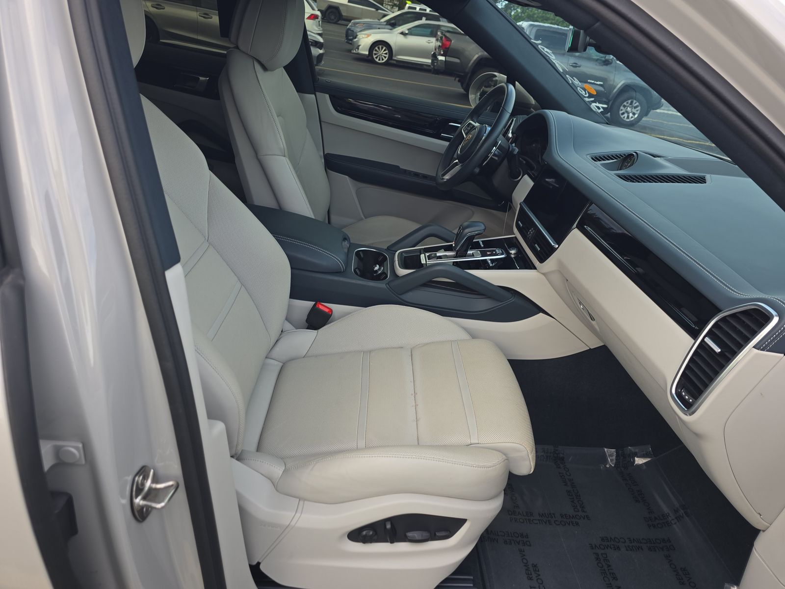 2023 Porsche Cayenne E-Hybrid AWD