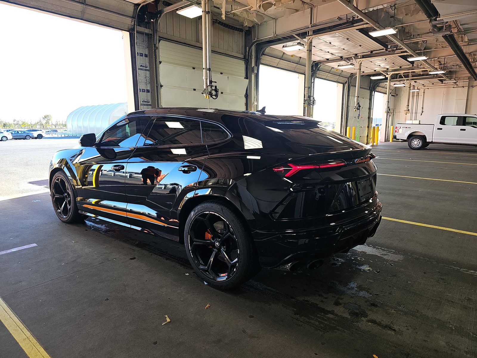 2020 Lamborghini Urus Base AWD